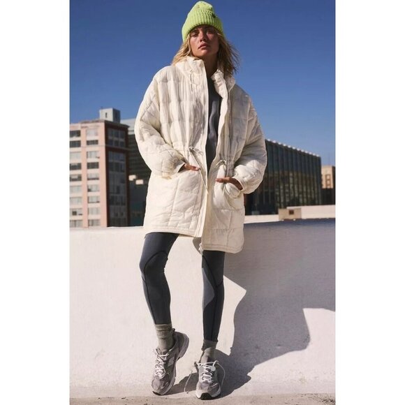 Free People Movement Patricia Packable Poncho Padded Puffer Jacket Ivory Small